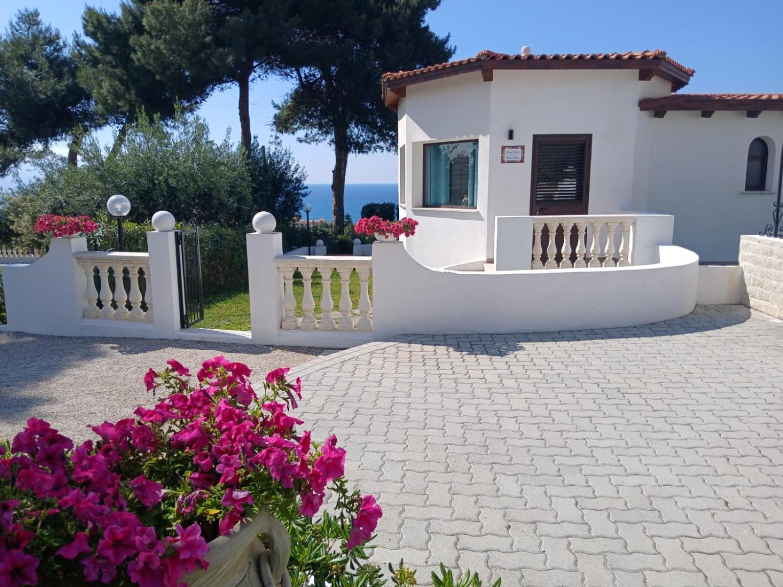 Villa Nunziatella Badia Trappeto  Eksteriør billede